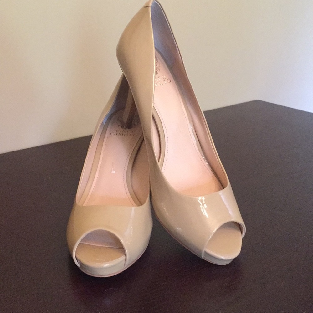 Vince Camuto Tan Heels